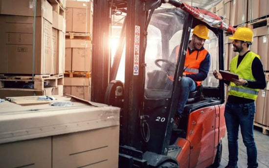 Flurförderzeuge Course: Boost Productivity and Safety in Forklift Operations