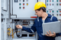 Lockout/Tagout Implementation: Step-by-Step Guide for Electrical Specialists