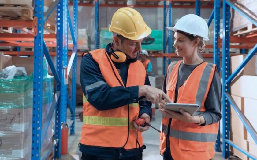 OSHA Aligned Power Tool Safety Training Guide for Workers