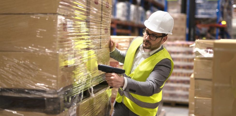 Manual Handling & Ergonomics Course: Reduce Injuries in Warehouses and Offices