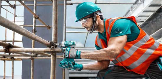 Common Power Tool Hazards and How to Prevent Injuries